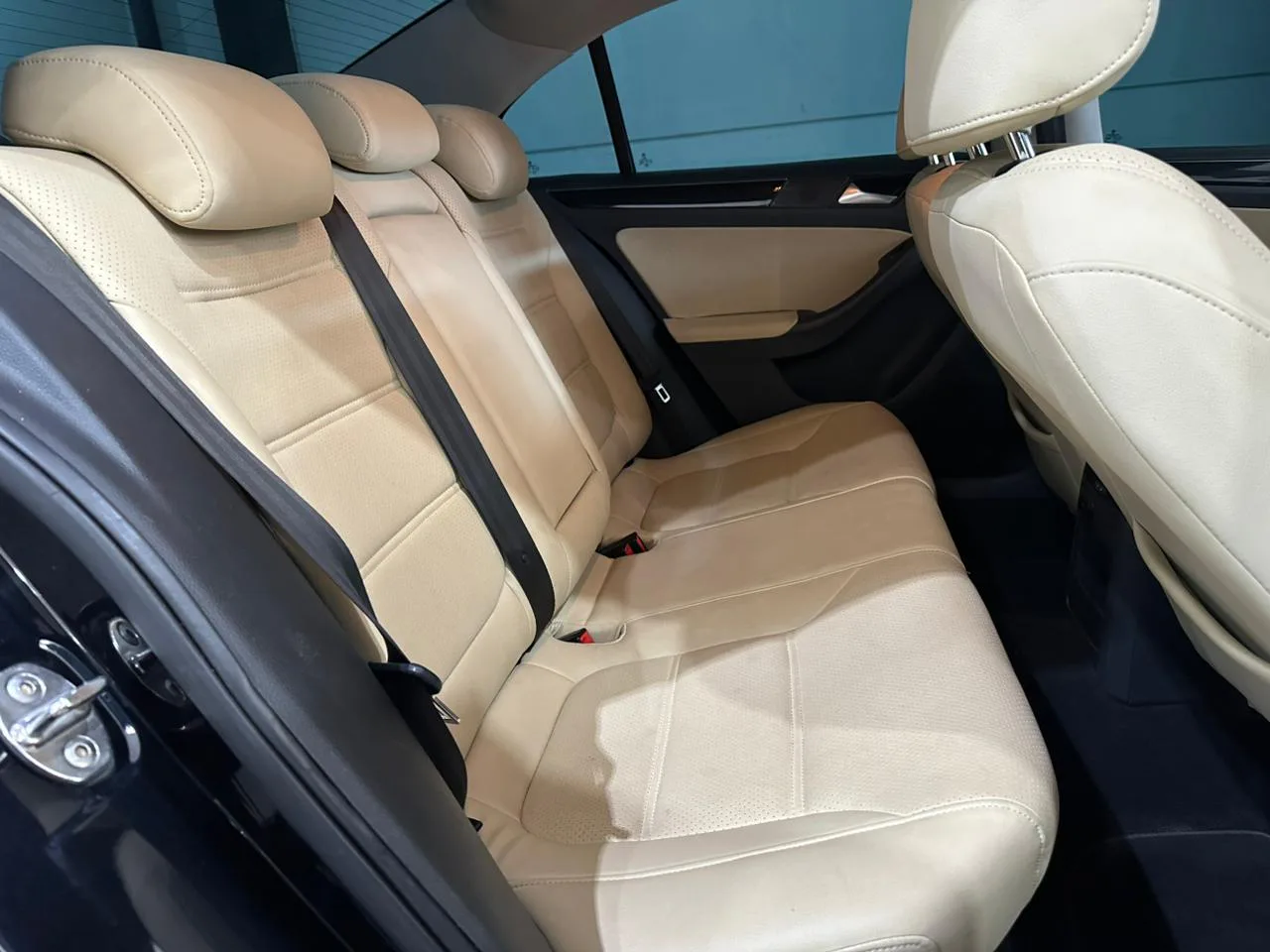 Volkswagen JETTA — foto 13