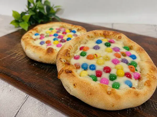 Esfiha - Confete com Chocolate Branco