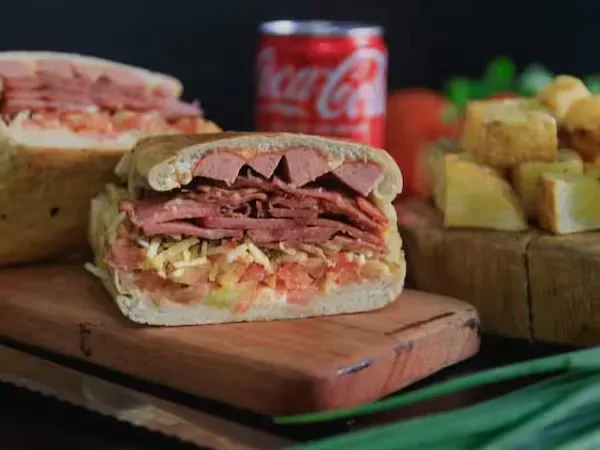 Hambúrguer c/ Calabresa