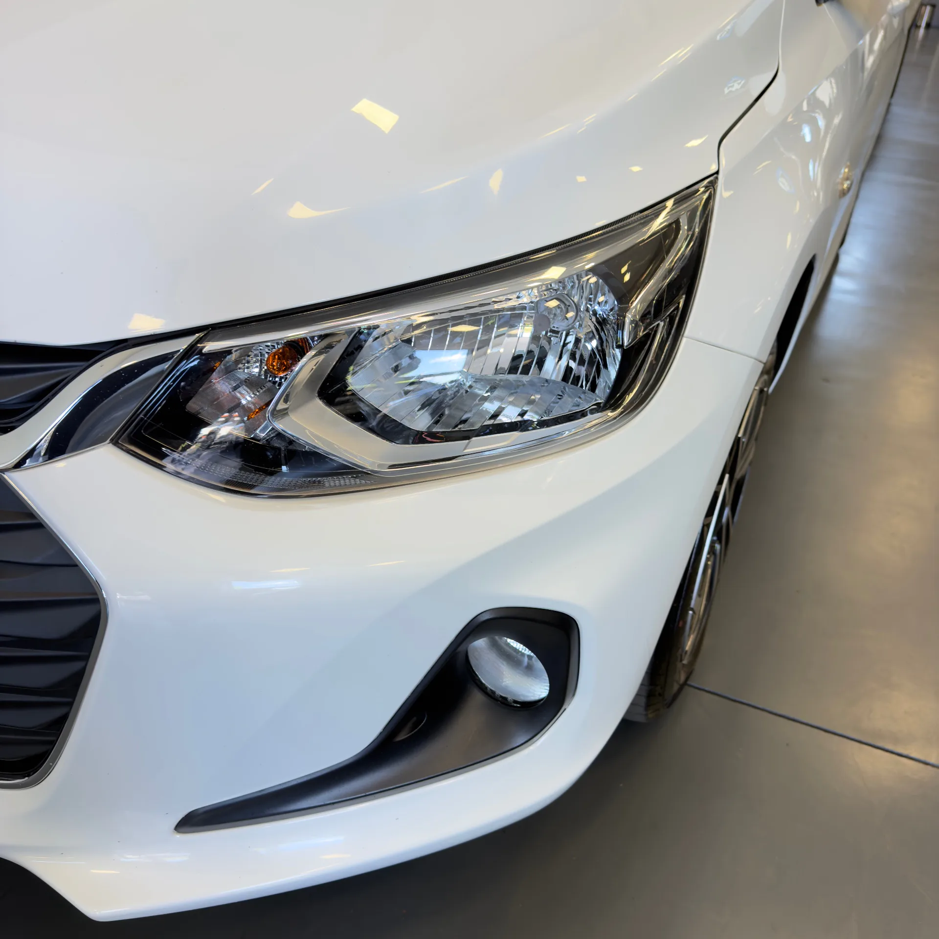 Chevrolet Onix — foto 10