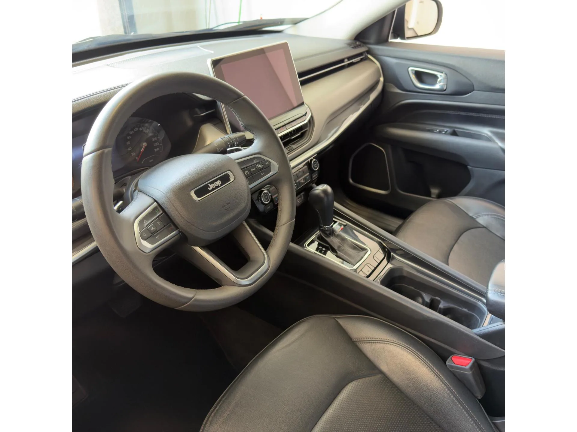 Jeep Compass — foto 7