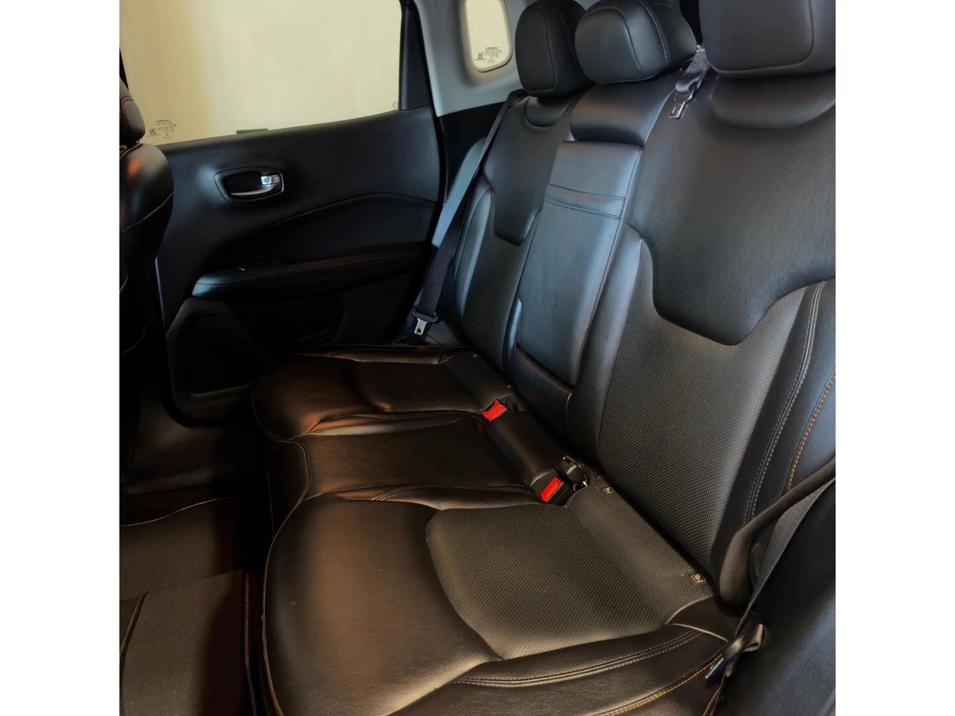 Jeep Compass — foto 12