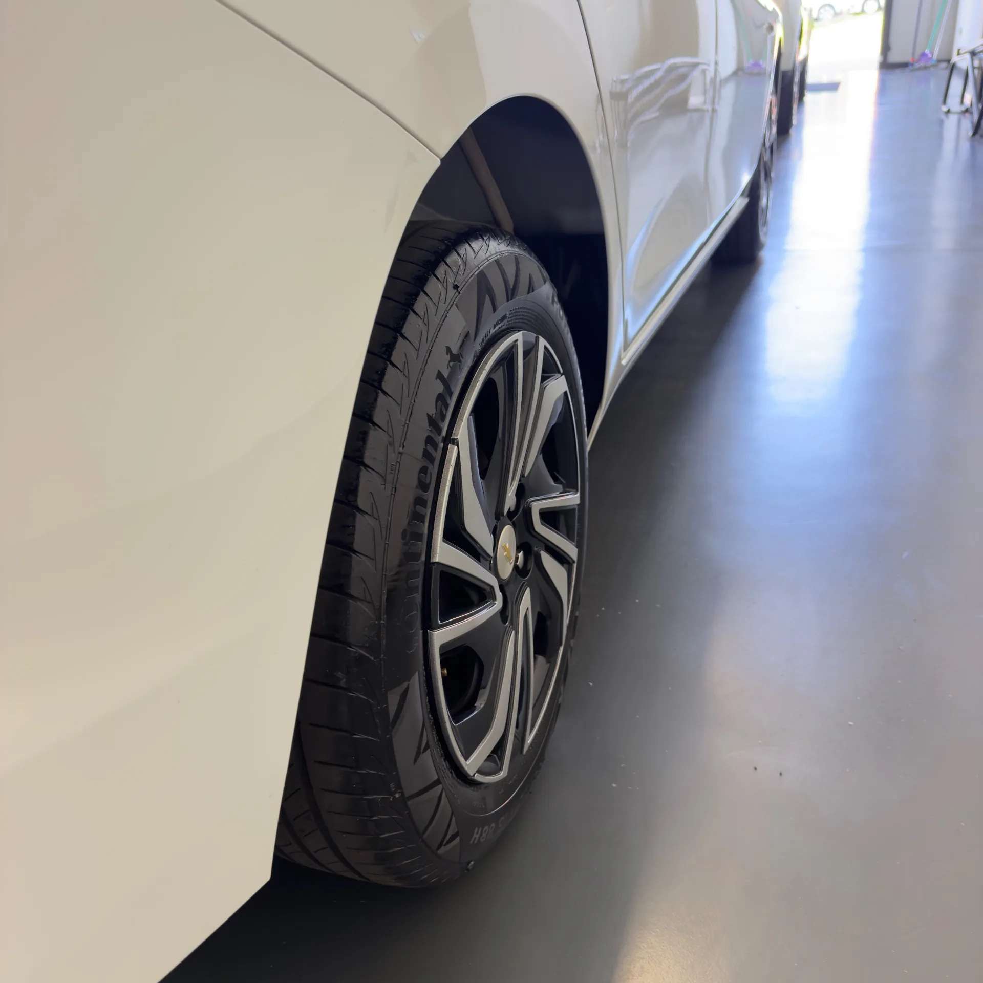 Chevrolet Onix — foto 14