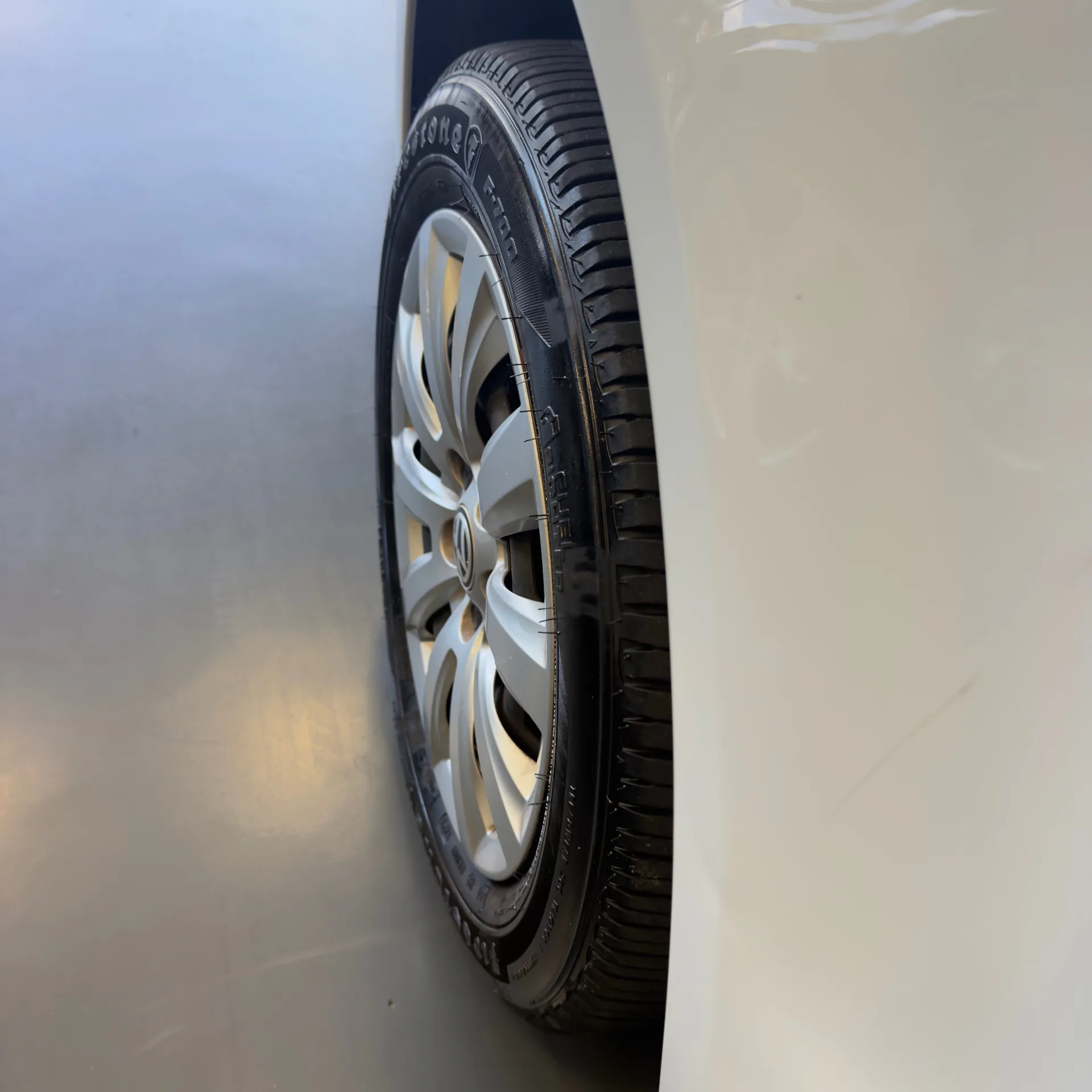 Volkswagen FOX — foto 13