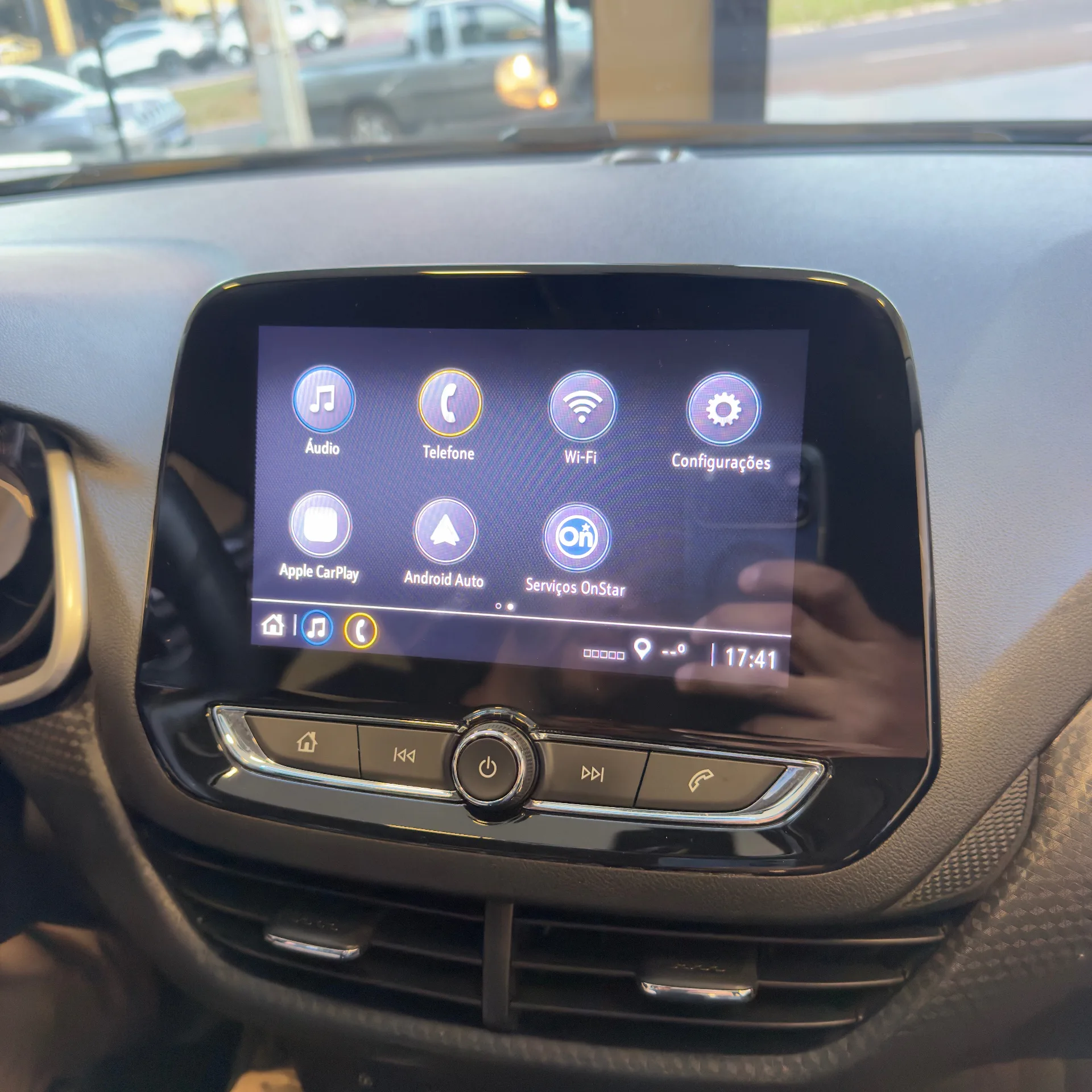 Chevrolet Onix1 — foto 6