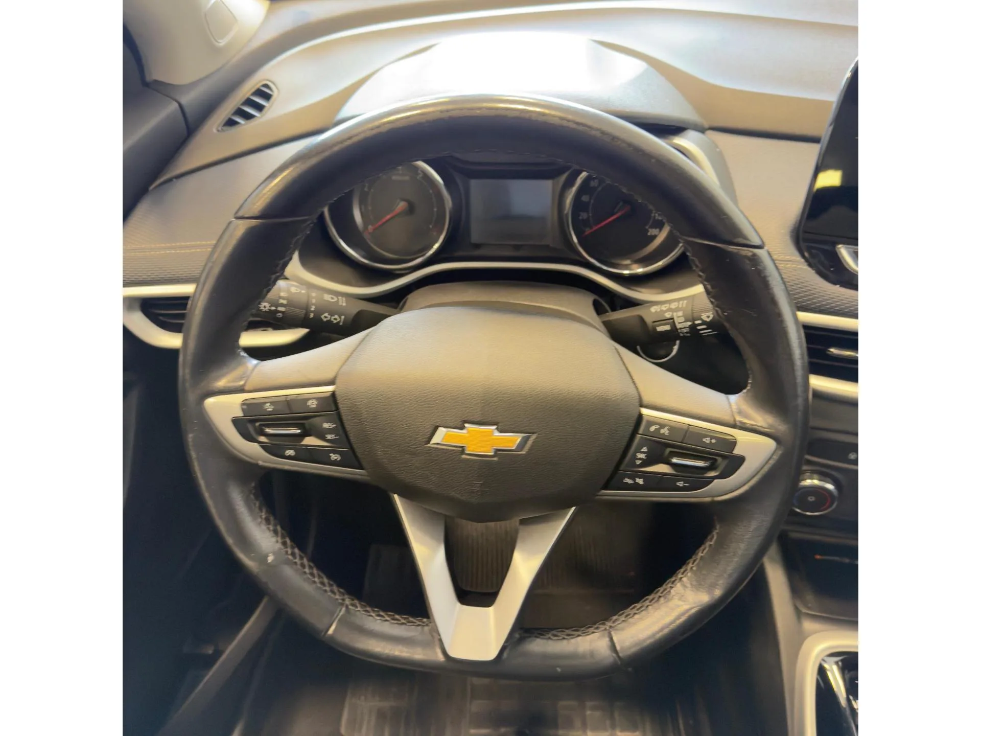 Chevrolet Tracker — foto 4