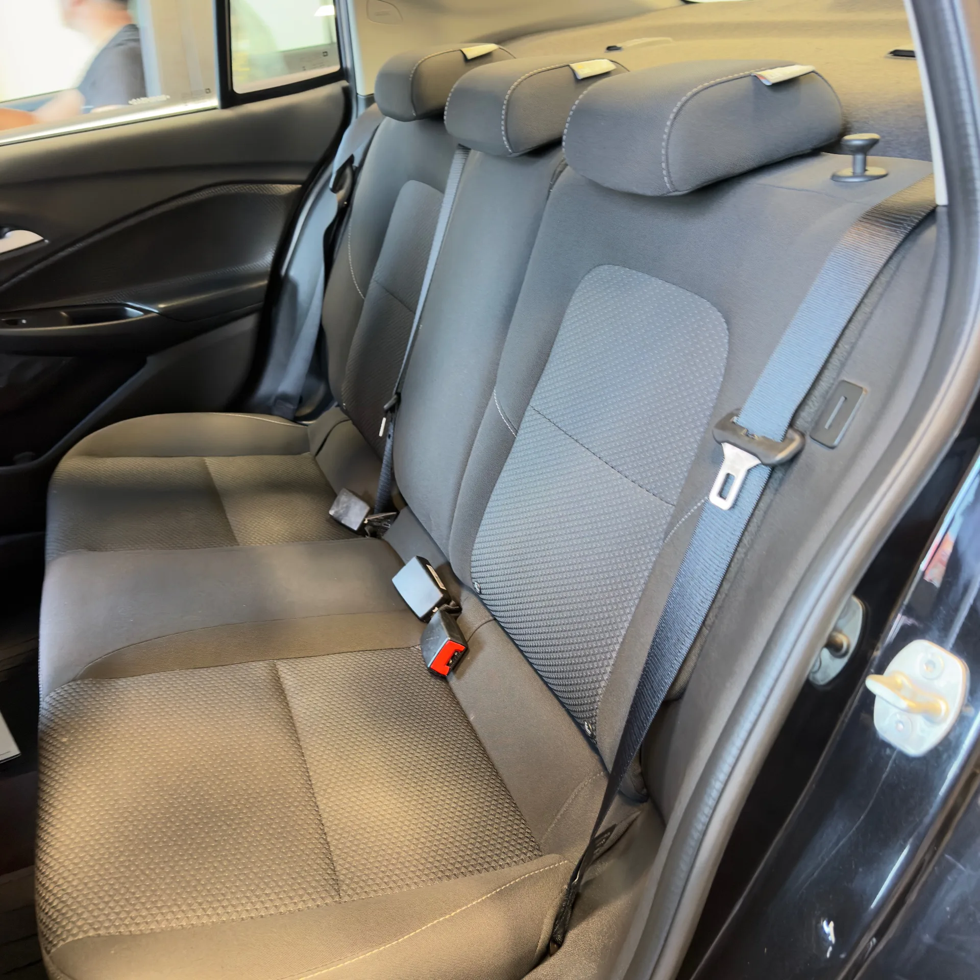 Chevrolet Onix1 — foto 4