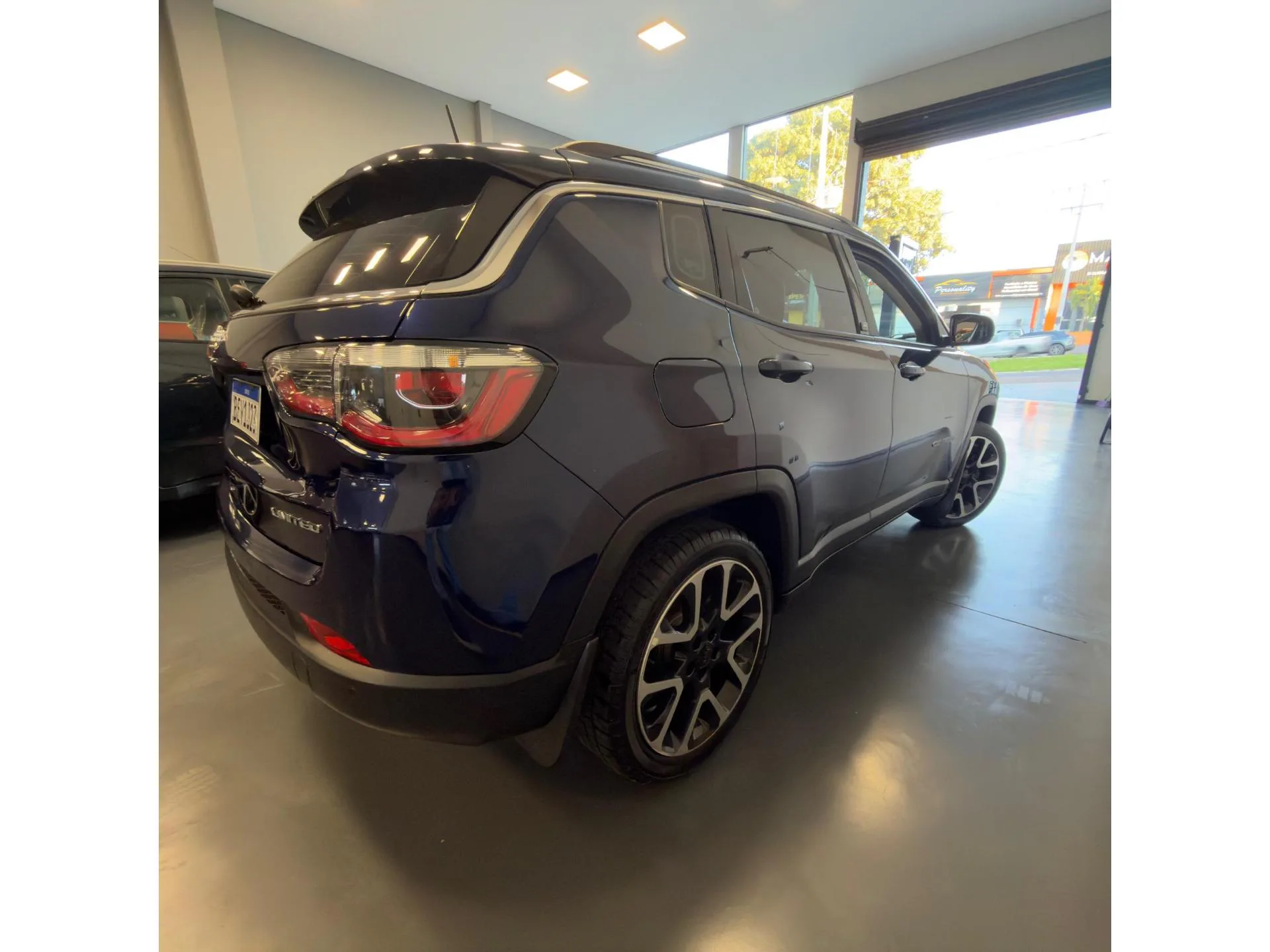 Jeep Compass — foto 9