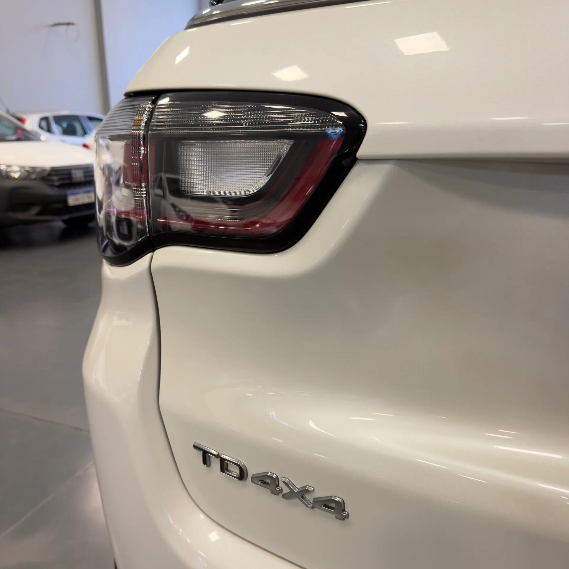 Jeep Compass — foto 13