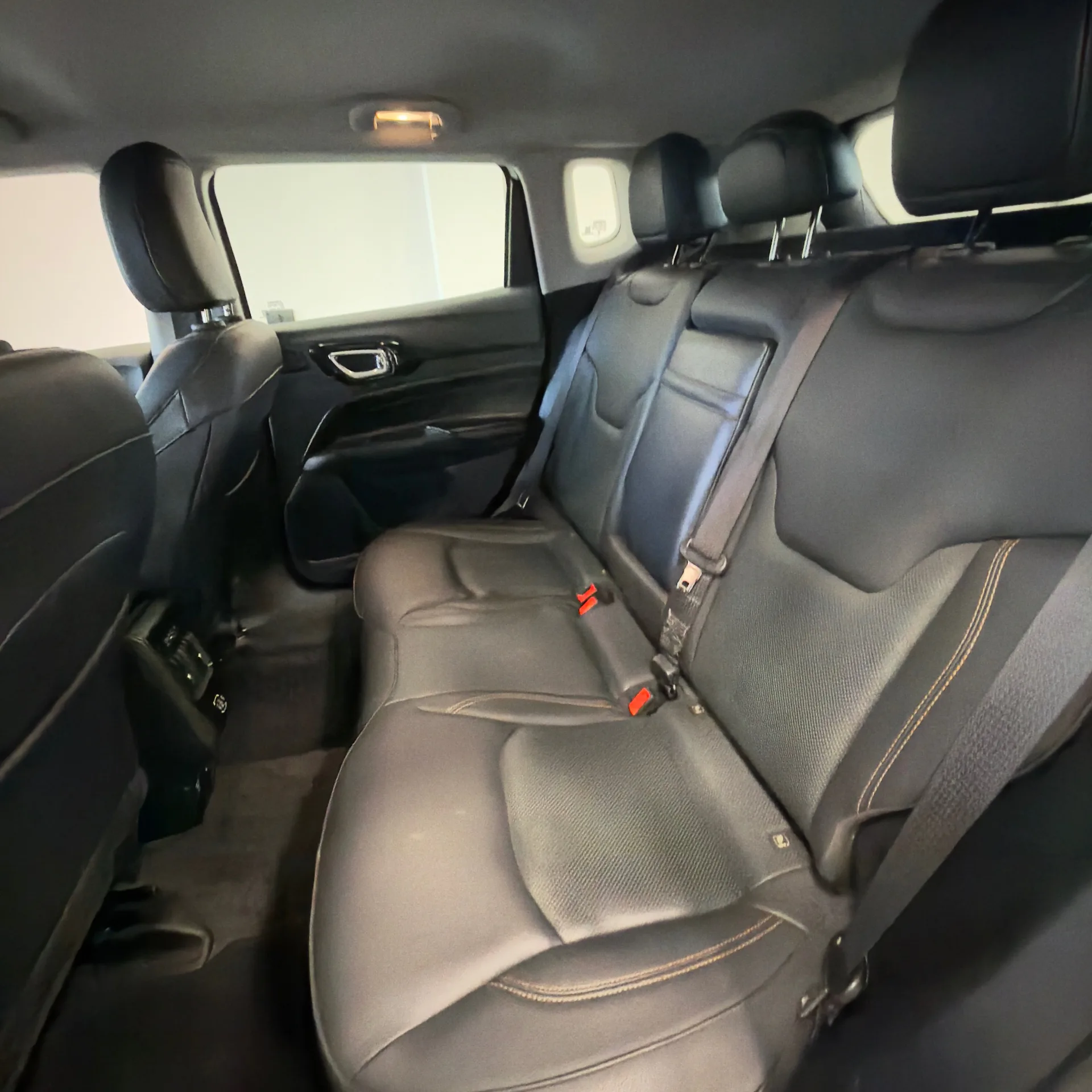 Jeep Compass — foto 6