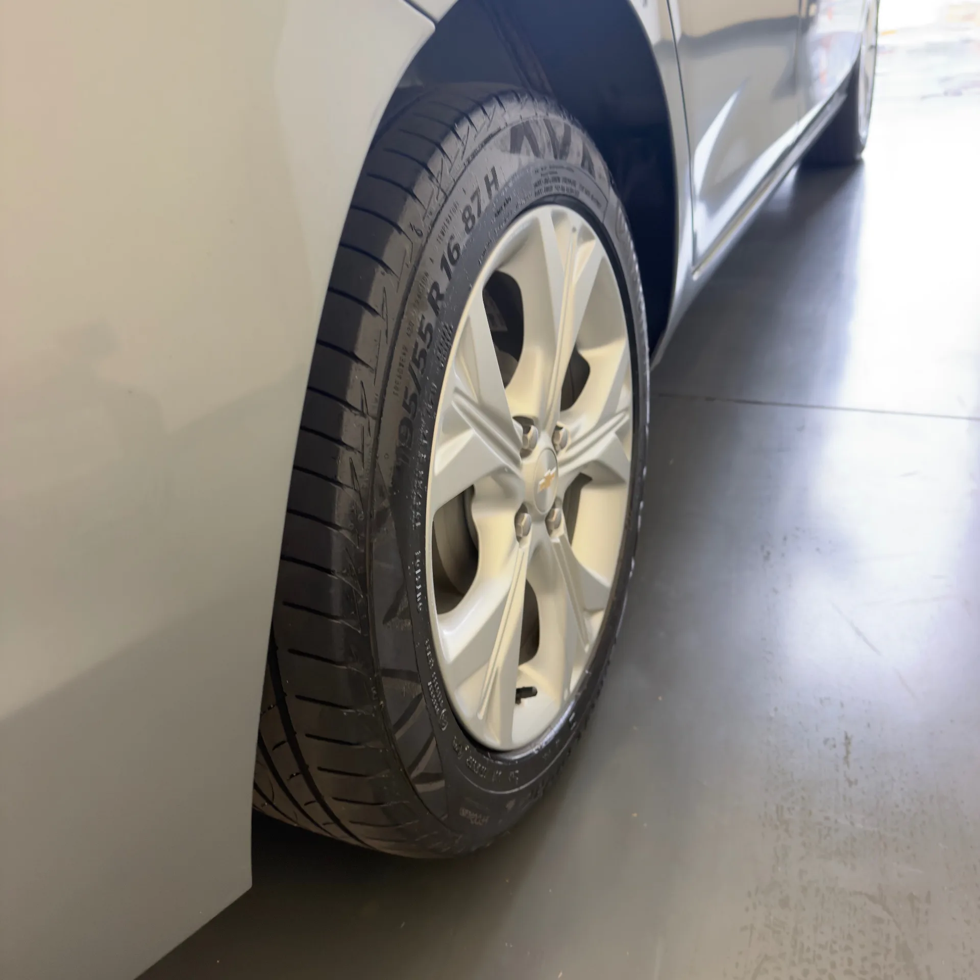 Chevrolet Onix — foto 12