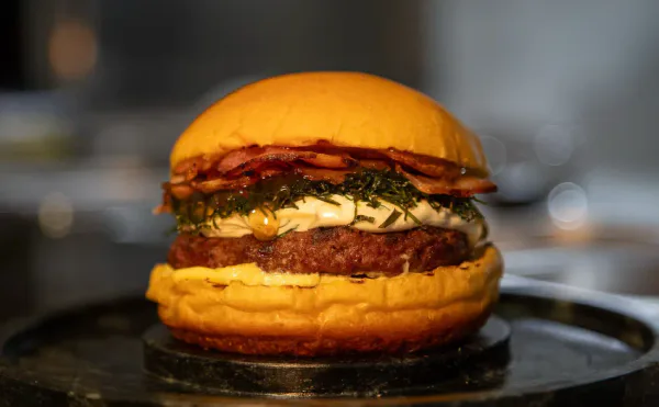 QUEEN CRISPY BURGER